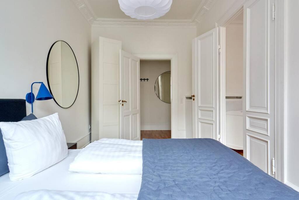 Spacious 3 Bedroom Manor Flat Next To Tivoli Copenhague Exterior foto
